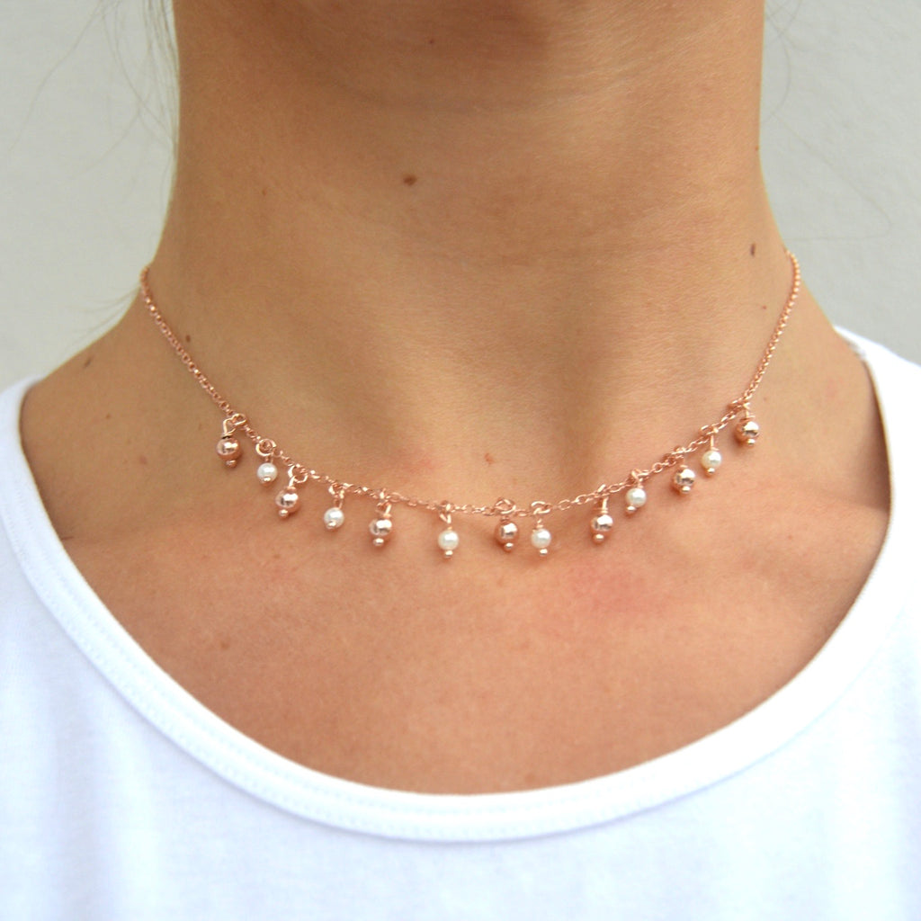 Girocollo argento rose’ con perle e sfere pendenti