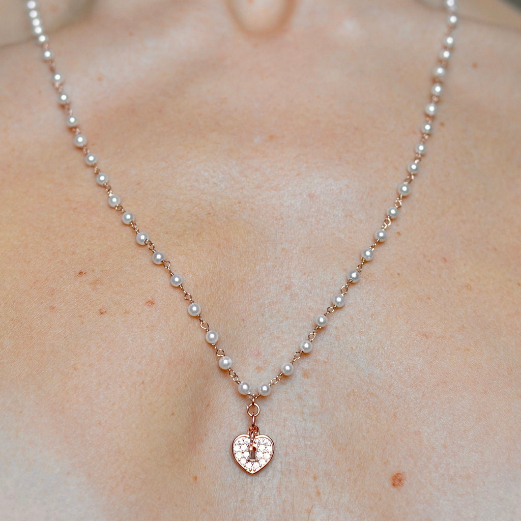 Girocollo argento rose’ con perle e pendente cuore con zirconi